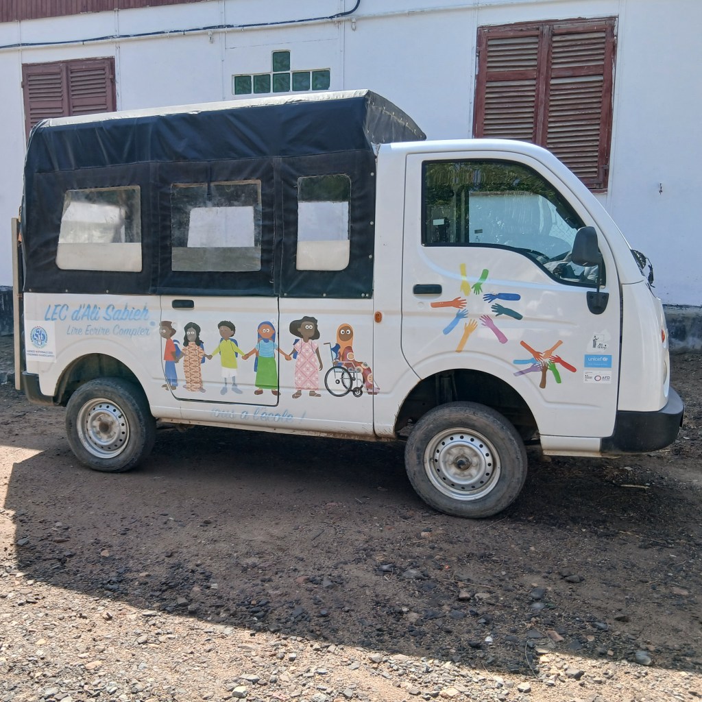 Servizio di trasporto scolastico per i bambini disabili